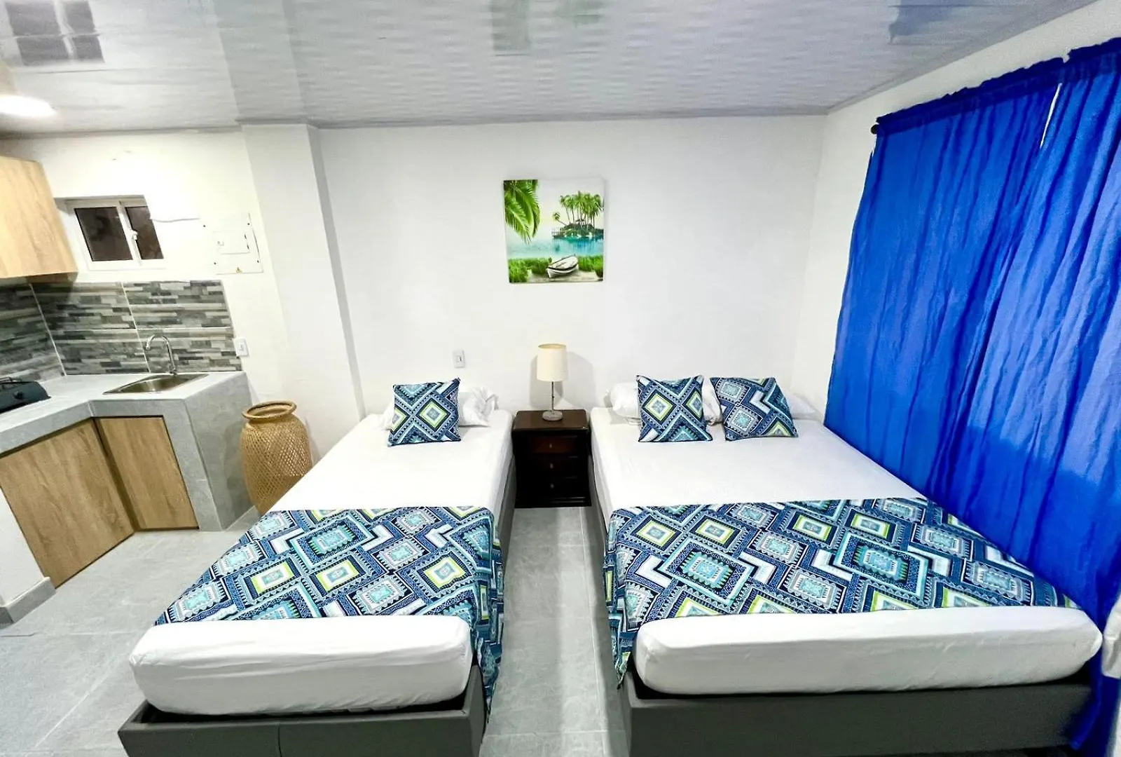 Apartahotel Apartaestudios Limsor Town Beach San Andrés