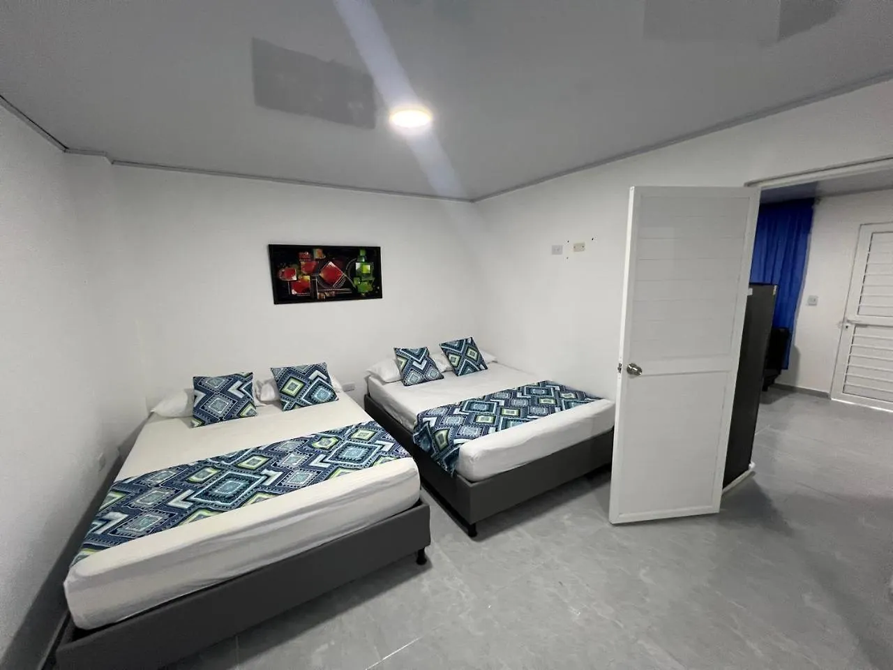 Aparthotel Apartaestudios Limsor Town Beach San Andres