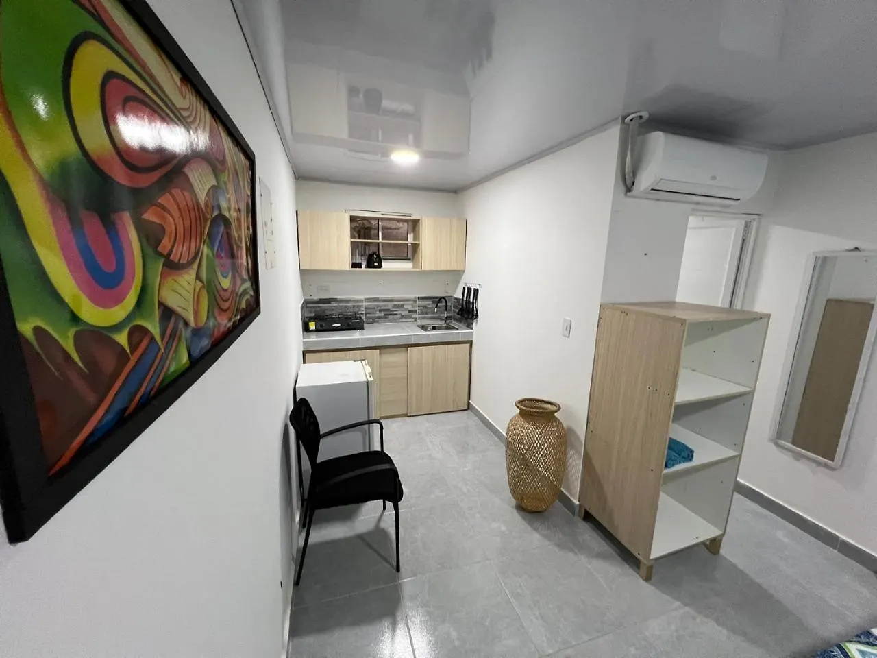Aparthotel Apartaestudios Limsor Town Beach San Andres